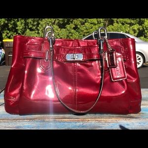 COACH CHELSEA JAYDEN LIQUID PATENT CARRYALL